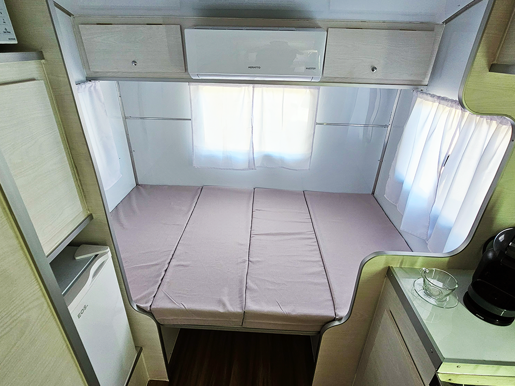 Trailer 350